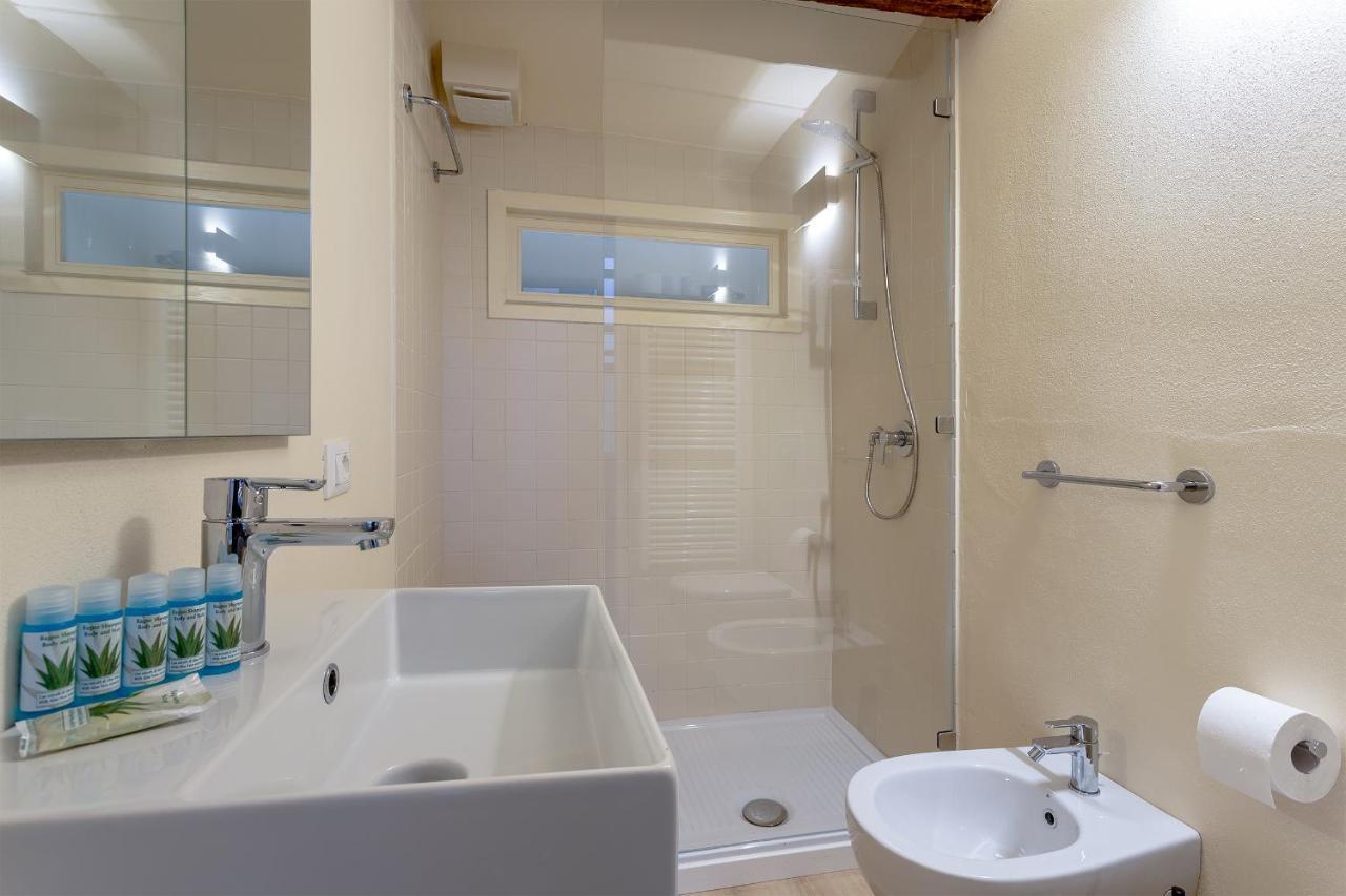 Ramaglianti Apartments Suite Tre Florence Extérieur photo
