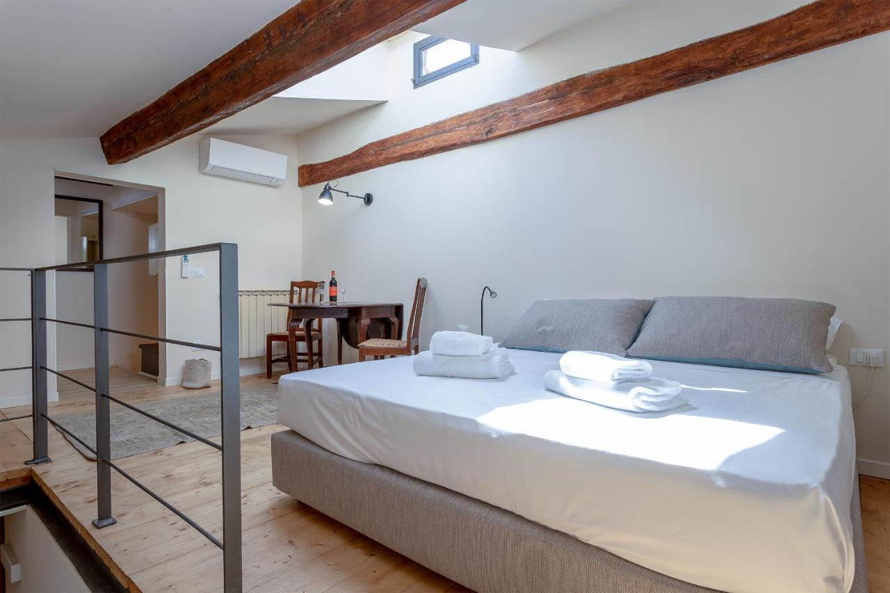 Ramaglianti Apartments Suite Tre Florence Extérieur photo